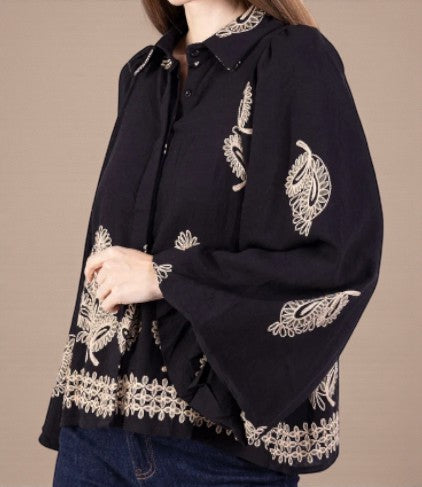 chemisier bohème chic, blouse brodée femme, chemisier noir doré, chemisier manches bouffantes, blouse bohème élégante, chemisier hipboh, blouse fluide automne, look bohème chic
